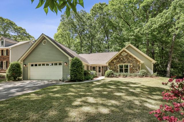 1390 Barclay Drive, Lawrenceville, GA 30043