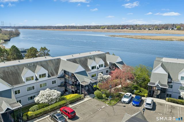 833 Popes Island Road 833, Milford, CT 06461