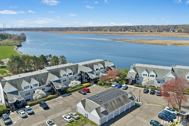 833 Popes Island Road 833, Milford, CT 06461