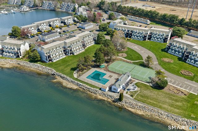 833 Popes Island Road 833, Milford, CT 06461