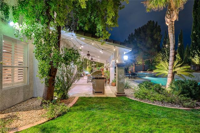 1513 Waterford Falls Avenue, Las Vegas, NV 89123