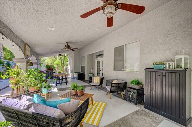 1513 Waterford Falls Avenue, Las Vegas, NV 89123