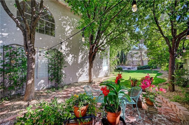 1513 Waterford Falls Avenue, Las Vegas, NV 89123