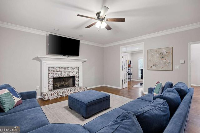 3180 Crestmont Way NW, Kennesaw, GA 30152