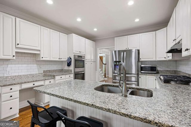 3180 Crestmont Way NW, Kennesaw, GA 30152