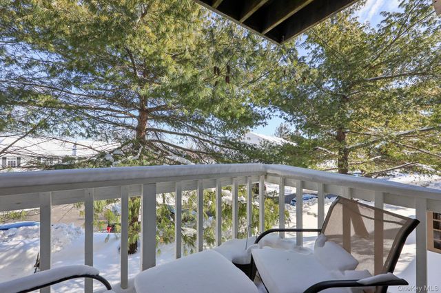 14 Lexington Hill 3, Harriman, NY 10926