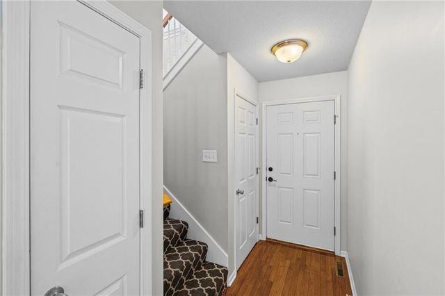 3637 NW 85th Street, Kansas City, MO 64154
