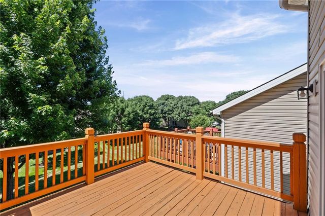 3637 NW 85th Street, Kansas City, MO 64154