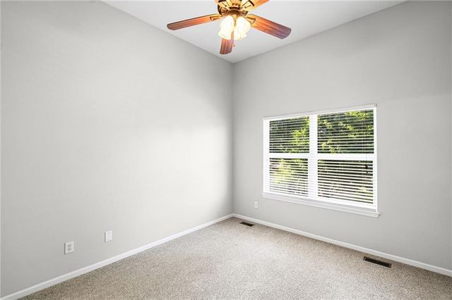 3637 NW 85th Street, Kansas City, MO 64154