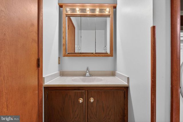 104 NORDICK DR, Lancaster, PA 17602