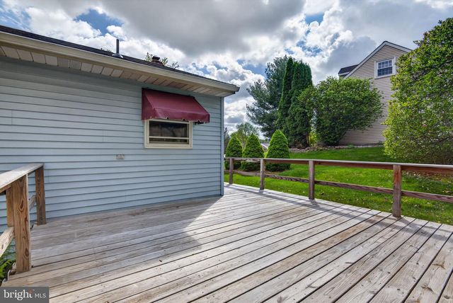 104 NORDICK DR, Lancaster, PA 17602
