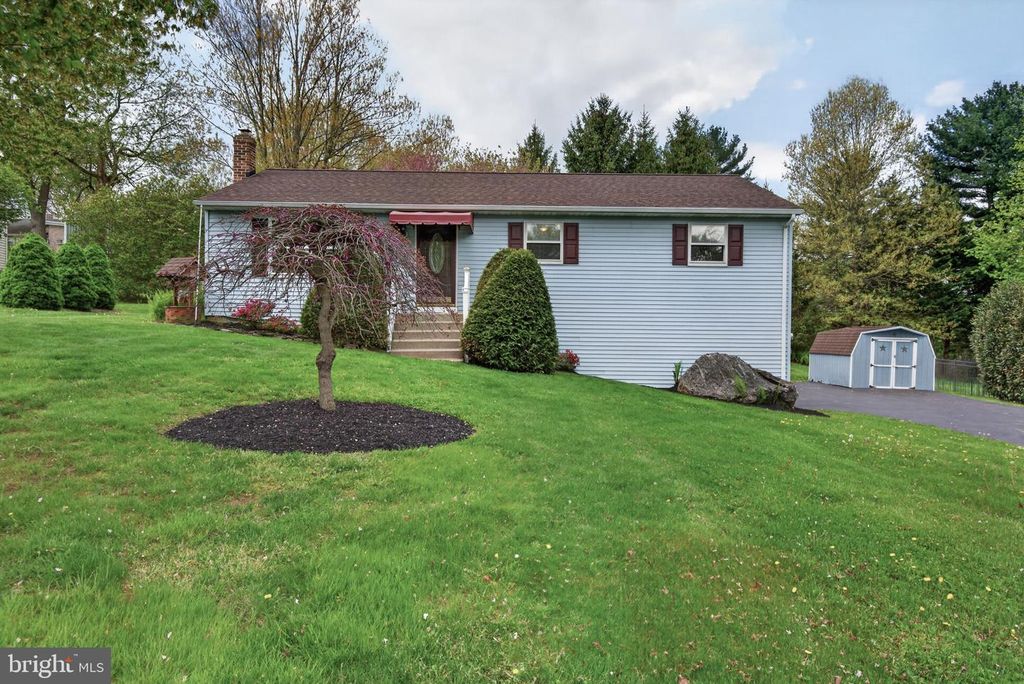 104 NORDICK DR, Lancaster, PA 17602