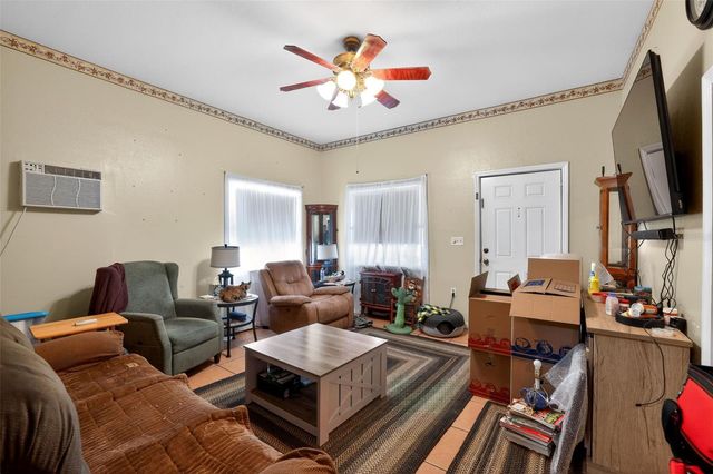 702 NW 3RD STREET, Mulberry, FL 33860