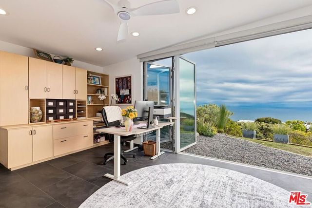1334 Charmel Place, Pacific Palisades, CA 90272