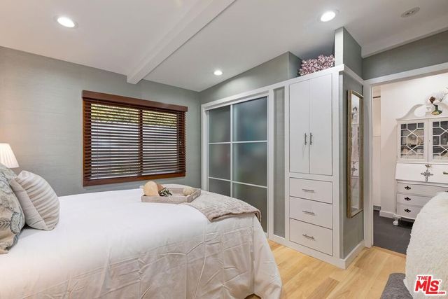 1334 Charmel Place, Pacific Palisades, CA 90272