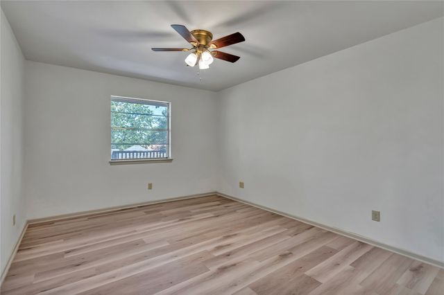 601 State Street, Weatherford, TX 76086