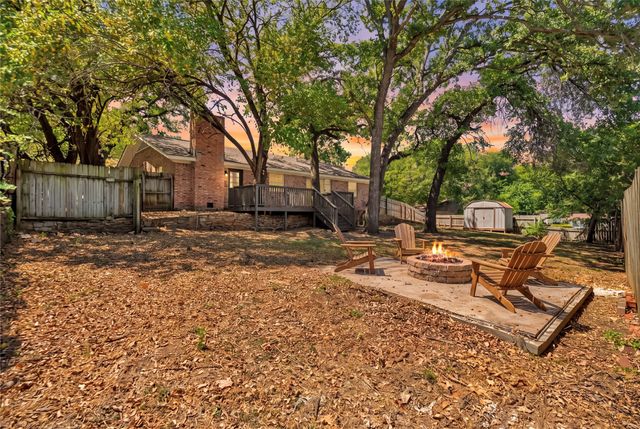 601 State Street, Weatherford, TX 76086