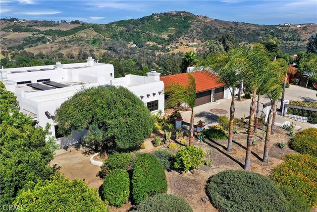 3064 Via Loma, Fallbrook, CA 92028