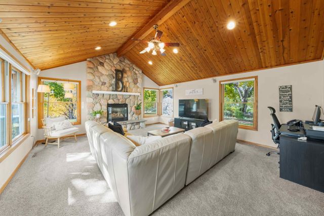 15429 Drexel Way, Apple Valley, MN 55124