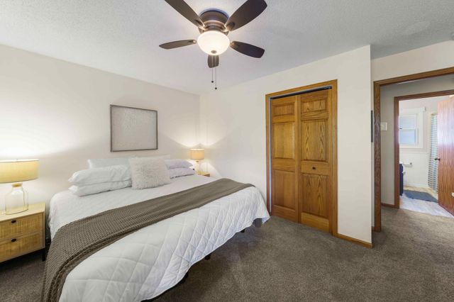 15429 Drexel Way, Apple Valley, MN 55124