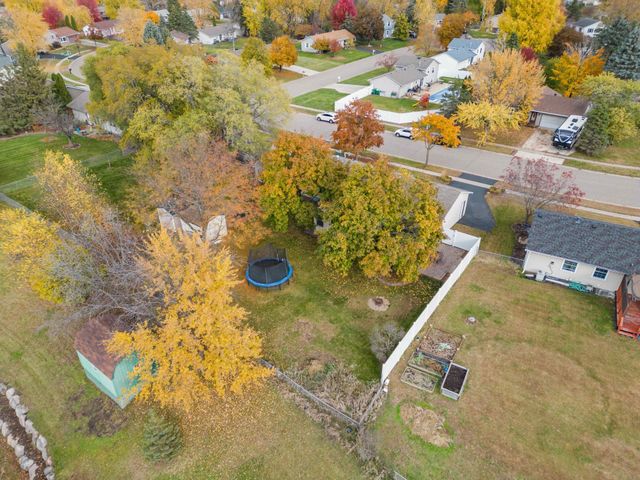 15429 Drexel Way, Apple Valley, MN 55124