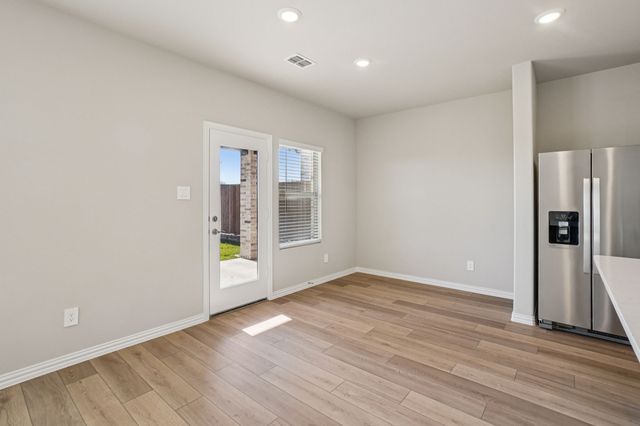 519 Clover Creek Drive, Princeton, TX 75071