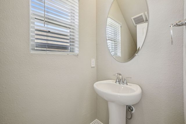 519 Clover Creek Drive, Princeton, TX 75071