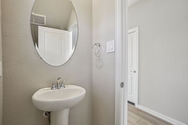 519 Clover Creek Drive, Princeton, TX 75071