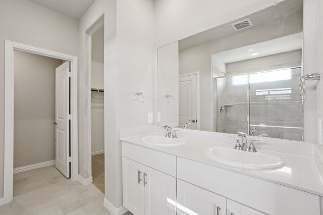 519 Clover Creek Drive, Princeton, TX 75071