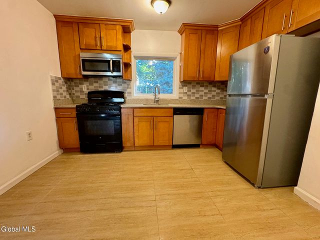 495 Morris Street, Albany, NY 12208