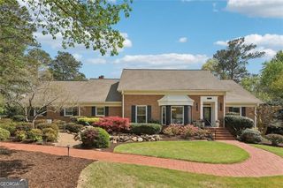 1005 16th Fairway, Sandy Springs, GA 30350