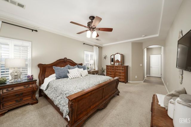 13603 Monarch Palm Avenue, Bakersfield, CA 93314