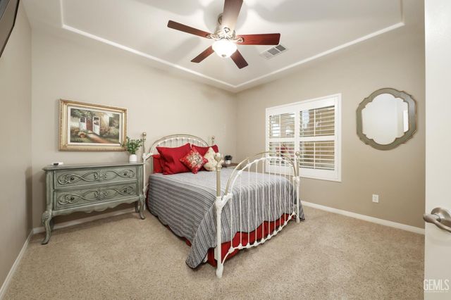 13603 Monarch Palm Avenue, Bakersfield, CA 93314