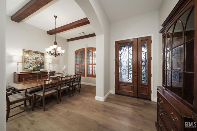 13603 Monarch Palm Avenue, Bakersfield, CA 93314