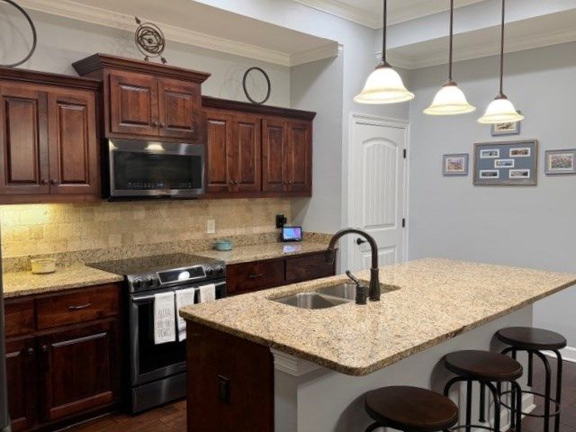 108 Hidden Creek Circle, Dothan, AL 36301