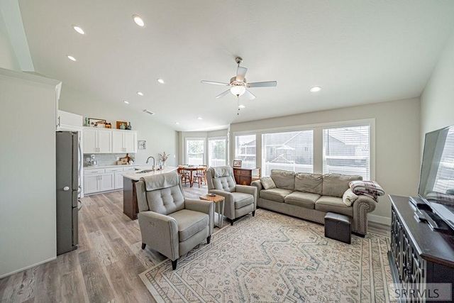 1468 N Trappers Ridge, Idaho Falls, ID 83401