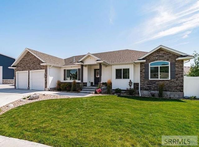 1468 N Trappers Ridge, Idaho Falls, ID 83401