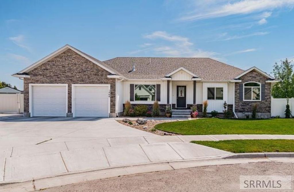 1468 N Trappers Ridge, Idaho Falls, ID 83401