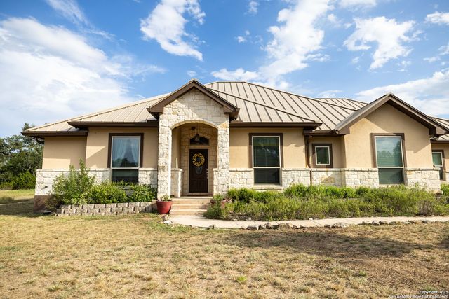 362 Coneflower Drive, Spring Branch, TX 78070