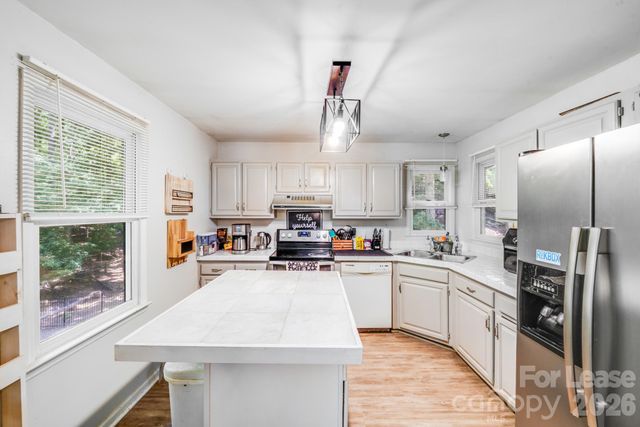 2116 Bon Villa Way, Fort Mill, SC 29708
