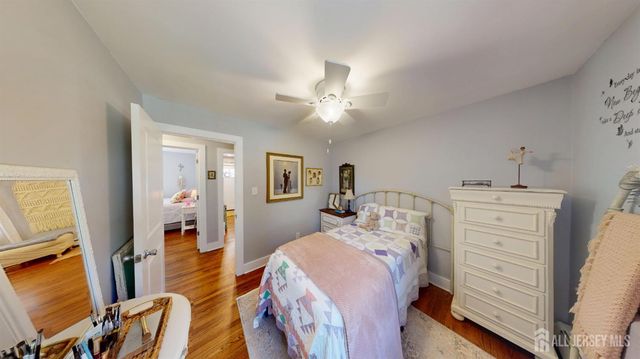 40 E Sherman Street, Monroe, NJ 08831