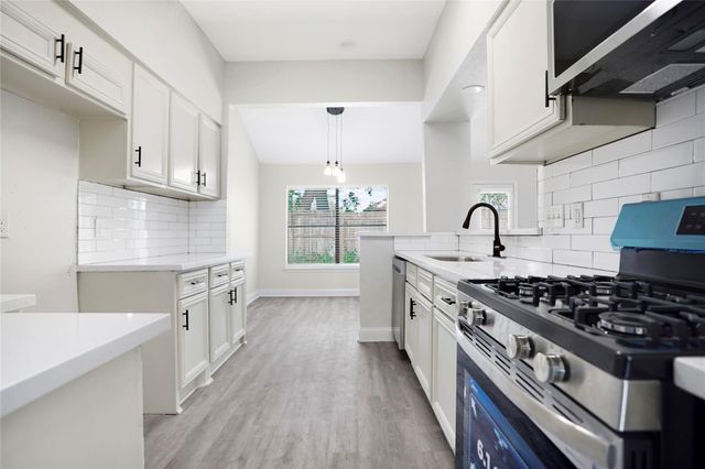 13423 Highland Castle Lane, Houston, TX 77015