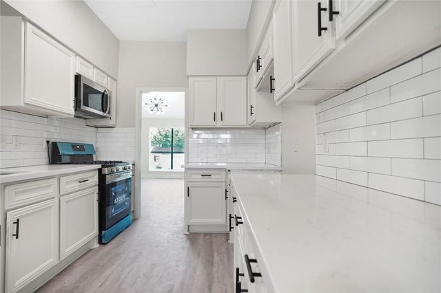 13423 Highland Castle Lane, Houston, TX 77015