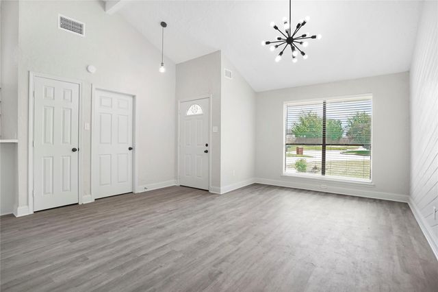 13423 Highland Castle Lane, Houston, TX 77015