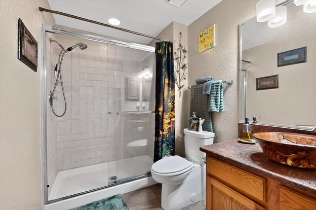 3039 ASHKIRK Loop SE, Rio Rancho, NM 87124