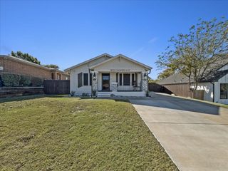 8033 Tanner Avenue, Fort Worth, TX 76116