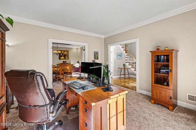 4740 Grand Dell Dr, Crestwood, KY 40014