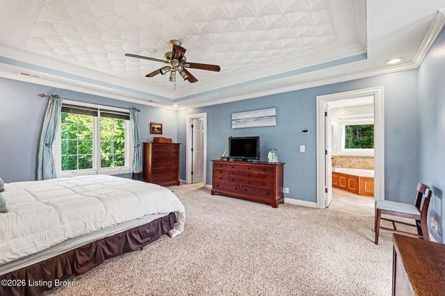 4740 Grand Dell Dr, Crestwood, KY 40014