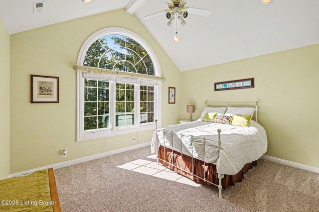 4740 Grand Dell Dr, Crestwood, KY 40014