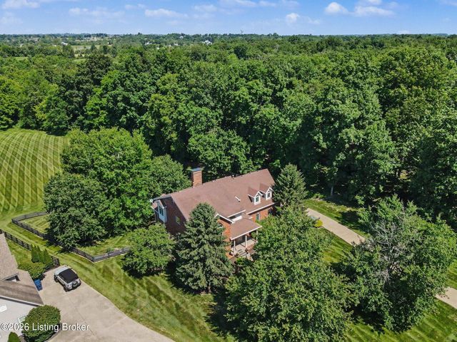 4740 Grand Dell Dr, Crestwood, KY 40014